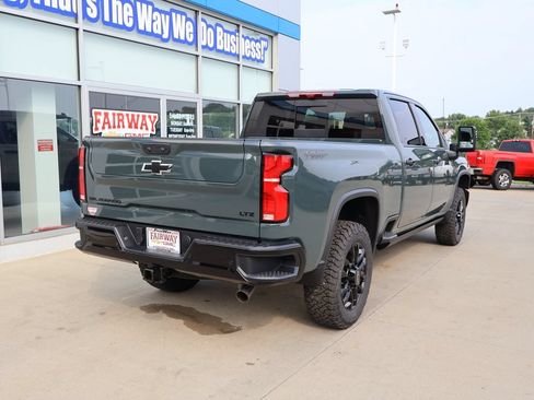 New 2026 Chevrolet Silverado 2500 LTZ w/ LTZ Plus Package AWD/4WD image 3