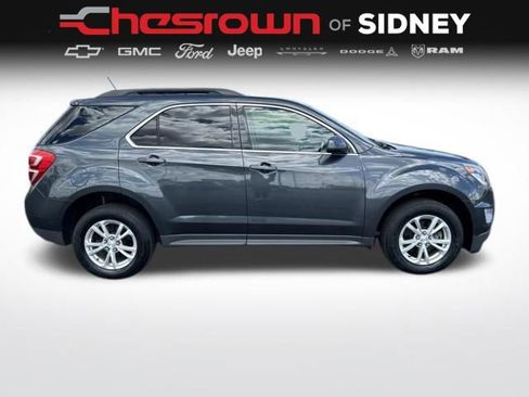 Used 2017 Chevrolet Equinox LT w/ Convenience Package FWD image 4