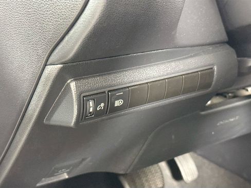 Certified 2024 Toyota Corolla LE FWD image 15