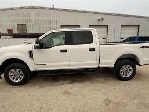 Used 2020 Ford F250 XLT image 5