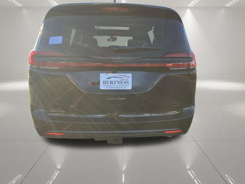 New 2026 Chrysler Pacifica Limited w/ S Appearance Package image 8
