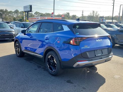 New 2026 Kia Sportage EX image 4
