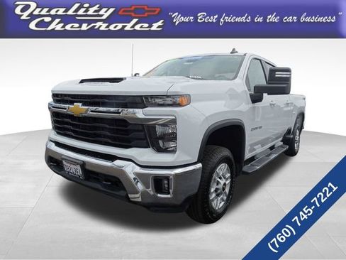 Certified 2025 Chevrolet Silverado 2500 LT w/ Convenience Package image 1