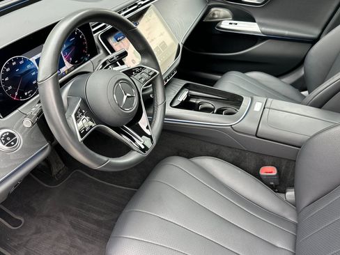 Used 2026 Mercedes-Benz E 350 Sedan image 9