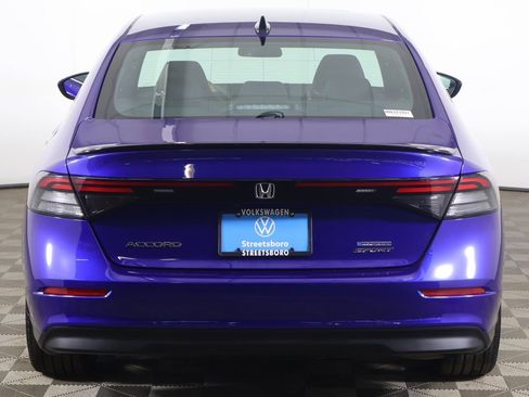 Used 2024 Honda Accord Sport image 12