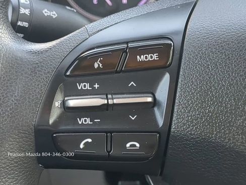 Used 2020 Hyundai Elantra SEL image 22