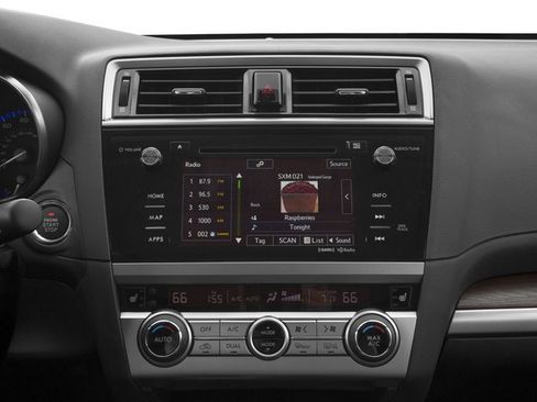 Used 2017 Subaru Outback 2.5i Touring image 13