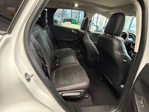 Used 2021 Ford Escape SEL w/ SEL Stealth AWD Package image 25