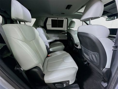 Used 2020 Hyundai Palisade SEL w/ Premium Package image 10