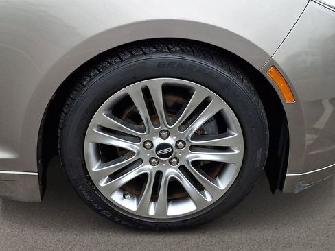 Used 2016 Lincoln MKZ w/ Equipment Group 300A Reserve image 9