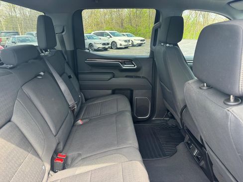 Used 2023 GMC Sierra 1500 Elevation image 13