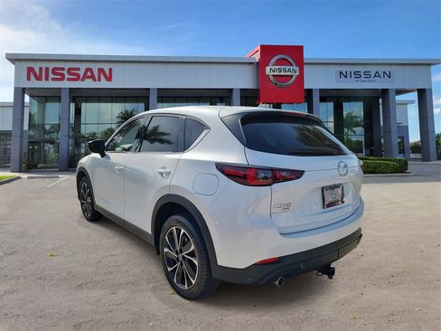 Used 2022 MAZDA CX-5 AWD 2.5 S w/ Premium Package image 6