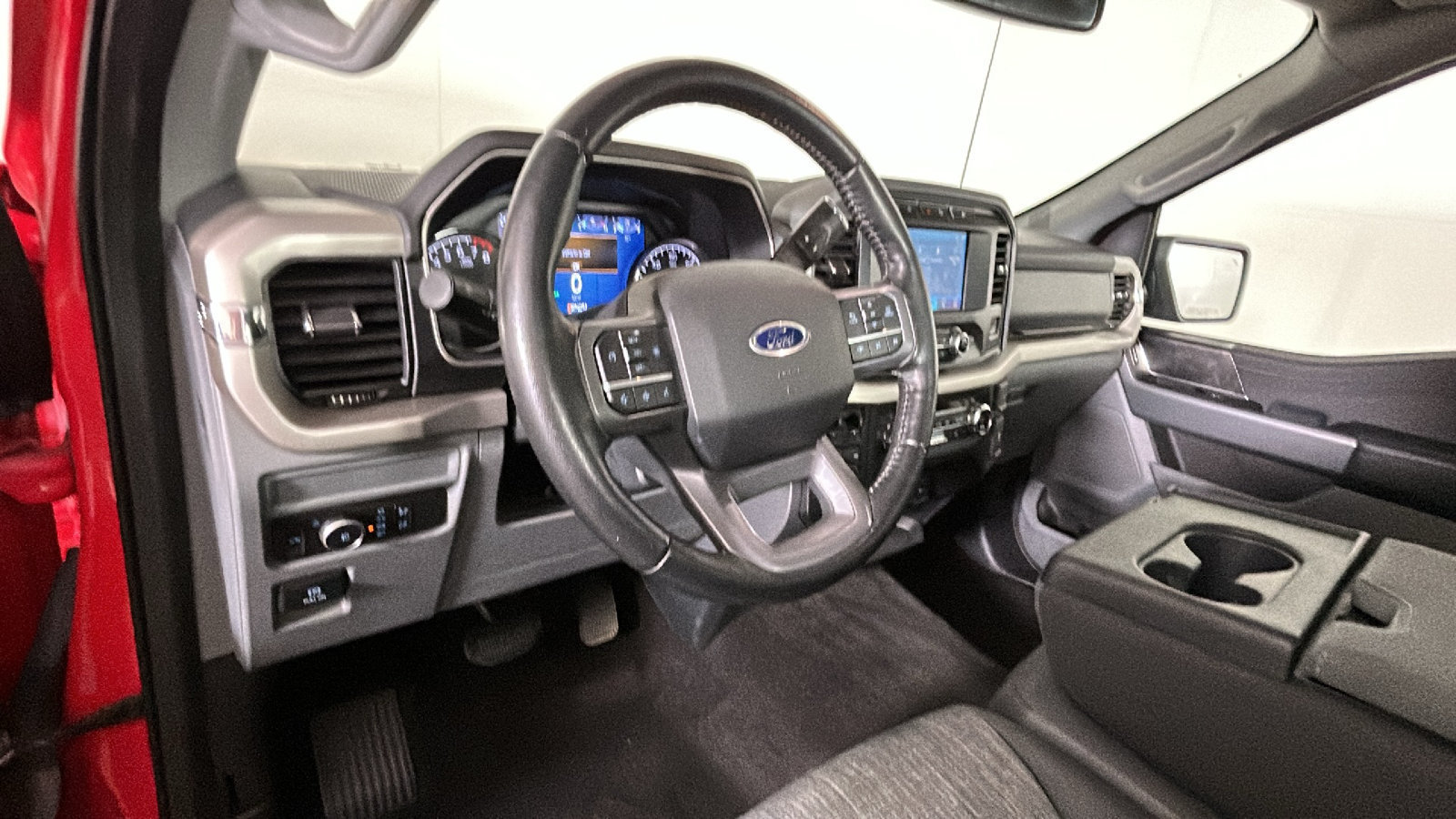 Used 2021 Ford F150 XLT w/ Equipment Group 301A Mid AWD/4WD image 17