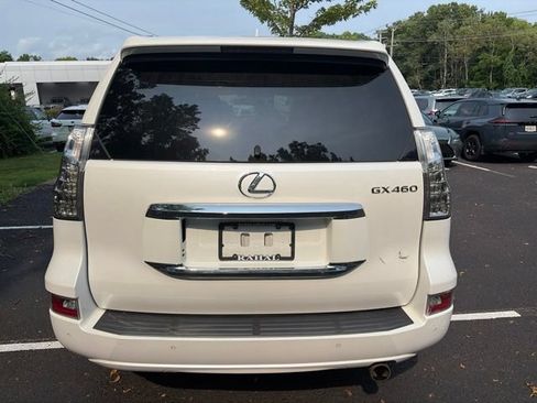 Used 2017 Lexus GX 460 Luxury AWD/4WD image 4