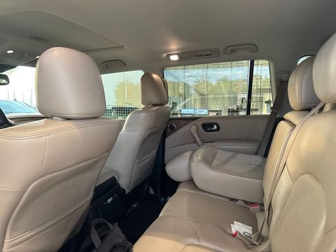 Used 2022 Nissan Armada SL AWD/4WD image 17