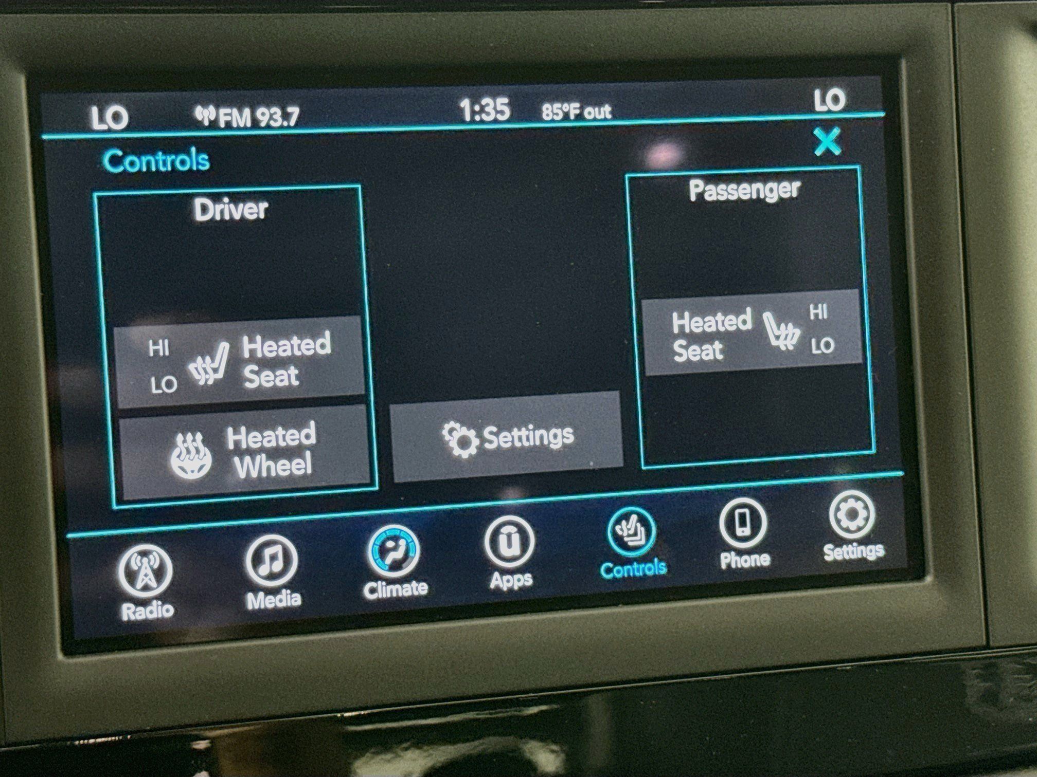 Used 2020 Chrysler Pacifica Touring-L w/ S Appearance Package FWD image 20