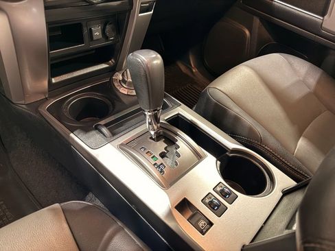 Used 2023 Toyota 4Runner SR5 Premium w/ Moonroof Package AWD/4WD image 27