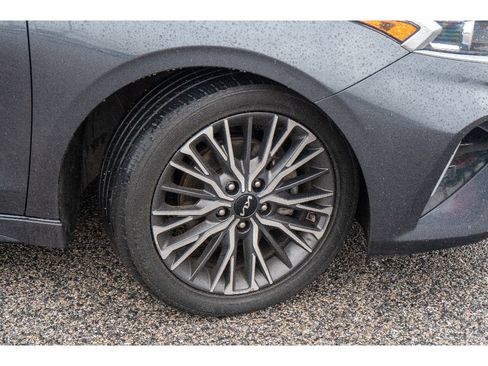 Used 2023 Kia Forte GT-Line w/ GT-Line Premium Package FWD image 33