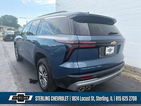 Certified 2026 Chevrolet Traverse LT AWD/4WD image 5