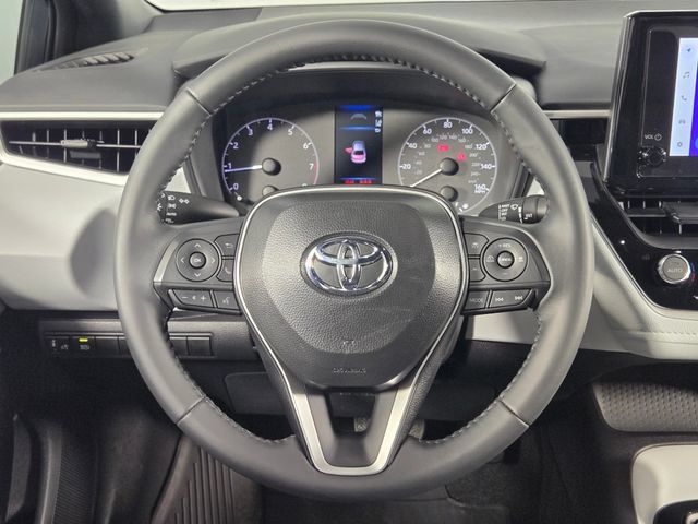Used 2025 Toyota Corolla SE FWD image 21