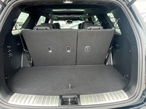 Used 2025 Hyundai Palisade Calligraphy image 19