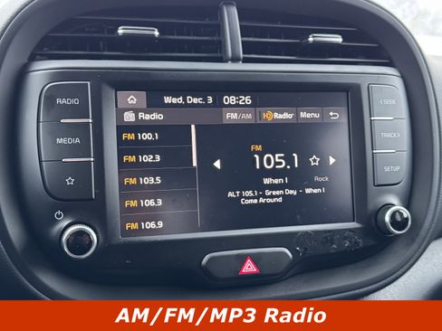 Used 2024 Kia Soul LX image 9