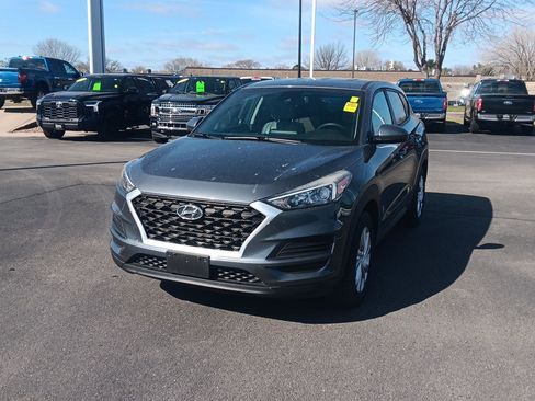 Used 2019 Hyundai Tucson SE image 11