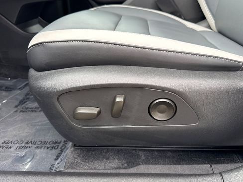Used 2024 Honda Prologue Touring image 14
