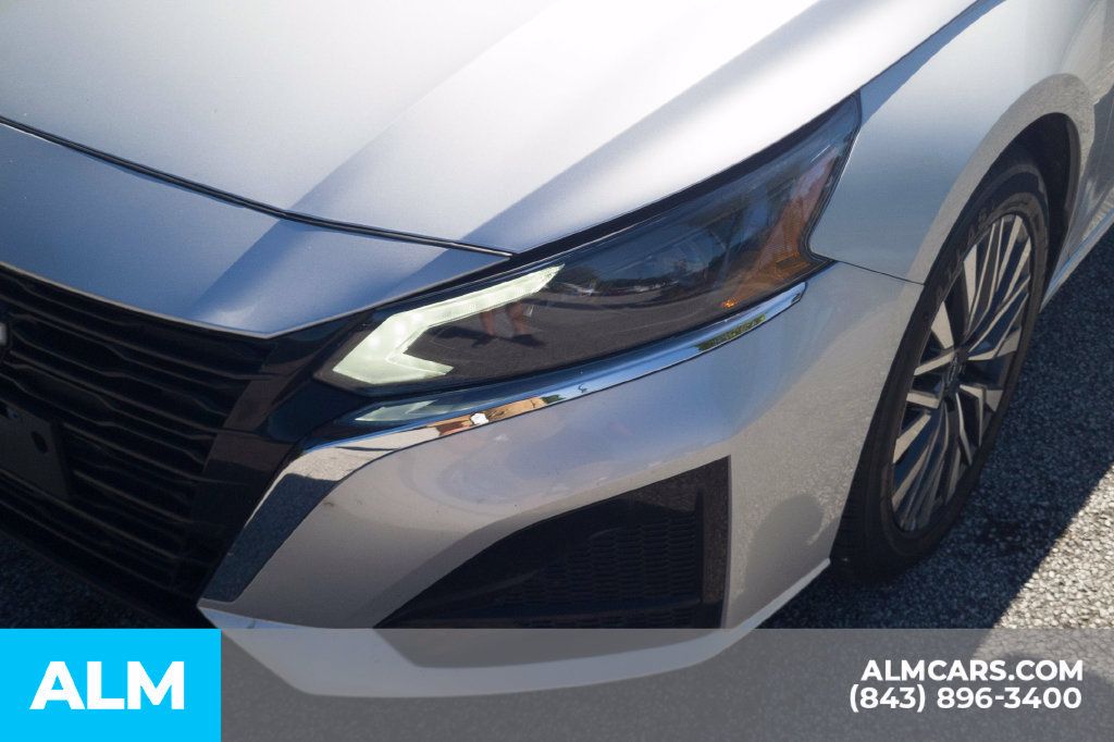 Used 2024 Nissan Altima 2.5 SV FWD image 11