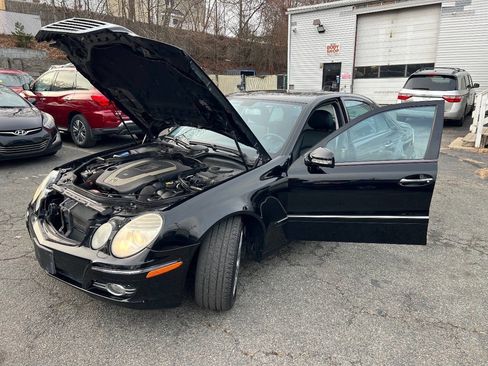 Used 2008 Mercedes-Benz E 350 4MATIC Sedan image 35