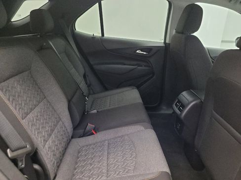 Used 2024 Chevrolet Equinox LT FWD image 19