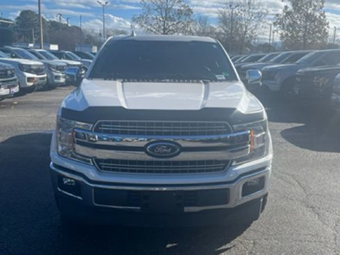 Used 2018 Ford F150 Lariat image 2