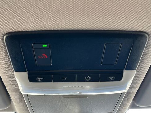 Used 2026 Nissan Rogue SV FWD image 7