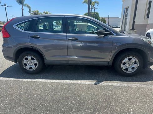 Used 2016 Honda CR-V LX image 3