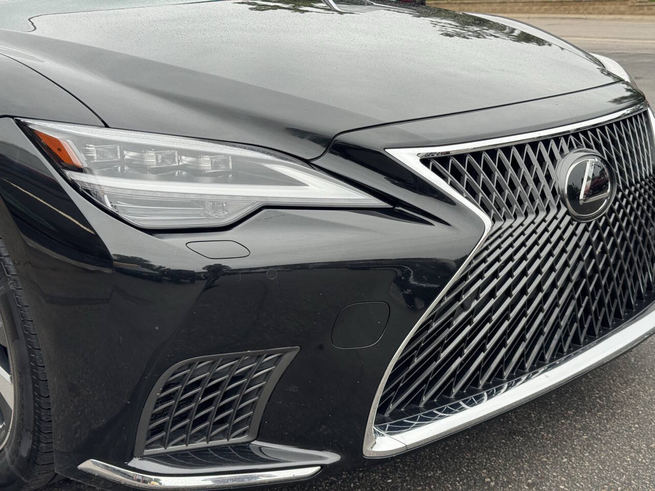 Used 2021 Lexus LS 500 AWD w/ Accessory Package (Z1) image 38
