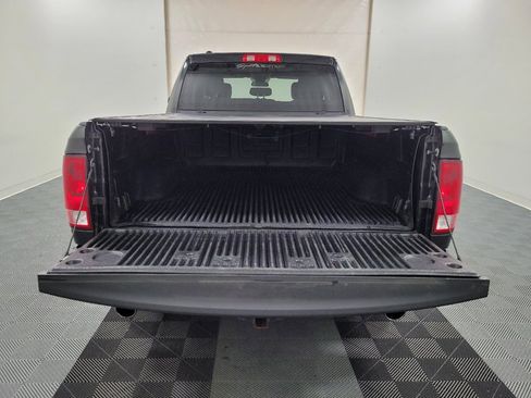 Used 2017 RAM 1500 Express w/ Express Value Package AWD/4WD image 29