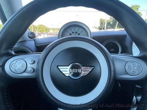 Used 2010 MINI Cooper Hardtop FWD image 24