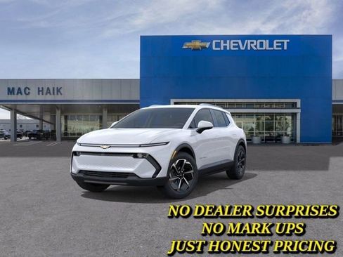 New 2026 Chevrolet Equinox EV LT FWD image 8