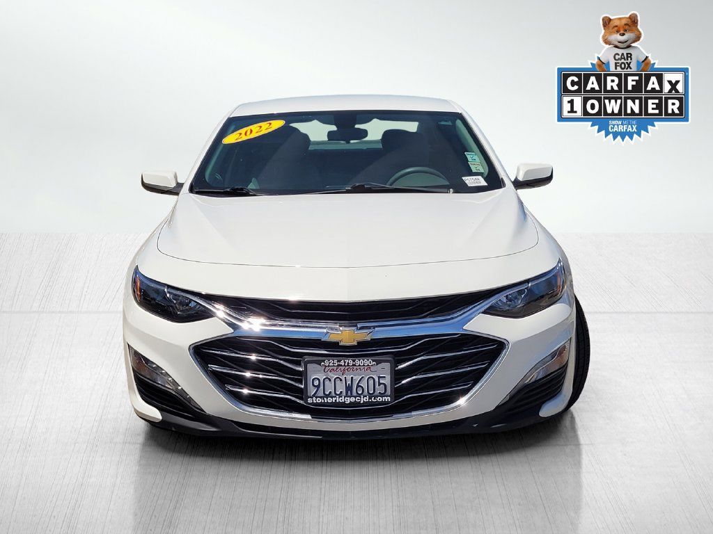Used 2022 Chevrolet Malibu LT FWD image 2