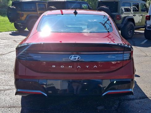 Used 2024 Hyundai Sonata SEL FWD image 5