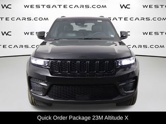 Used 2025 Jeep Grand Cherokee Altitude AWD/4WD video 2