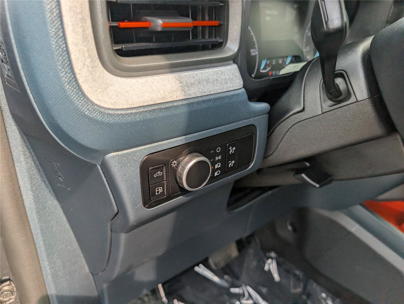 Used 2024 Ford Maverick XLT w/ XLT Luxury Package FWD image 21