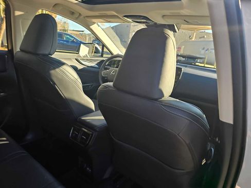 Used 2026 Lexus NX 450h+ AWD w/ Luxury Package image 15