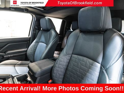 Certified 2026 Toyota Tacoma TRD Off-Road w/ TRD Off Road Premium Package AWD/4WD image 5