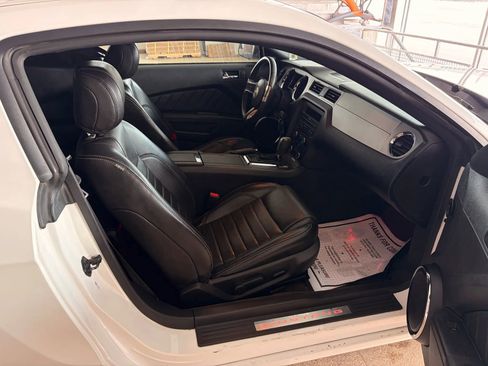 Used 2013 Ford Mustang GT Premium w/ Comfort Pkg image 15