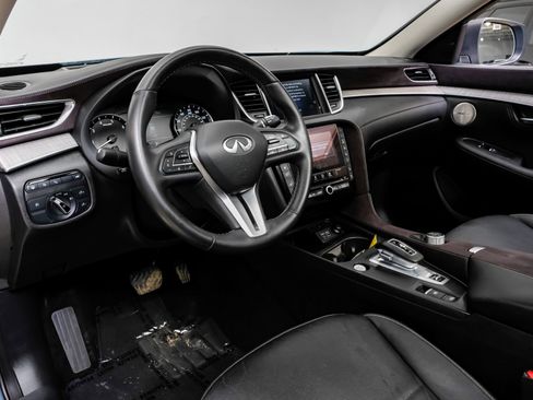 Used 2023 INFINITI QX50 Sensory image 3