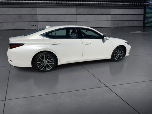 Certified 2023 Lexus ES 350 w/ Premium Package FWD image 9