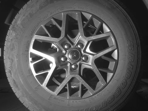 Used 2025 Jeep Wrangler Sahara image 15