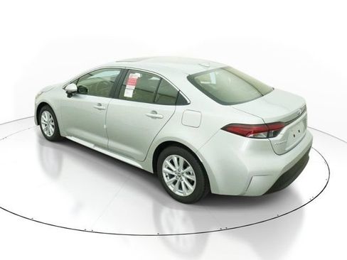 New 2026 Toyota Corolla Hybrid Sedan FWD image 4
