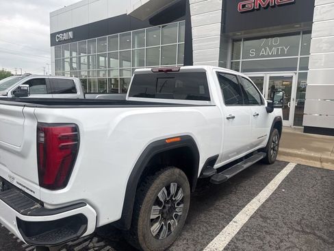 Used 2025 GMC Sierra 2500 Denali AWD/4WD image 6